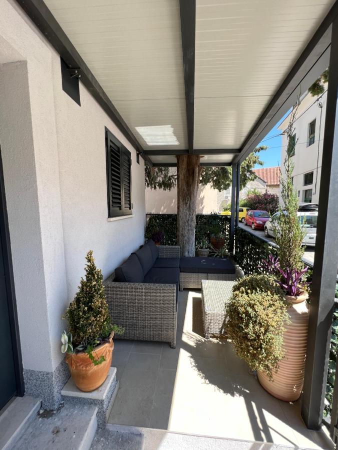 Apartment Place Split Exterior photo